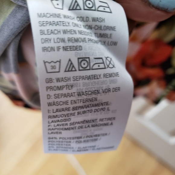 🆕Beautiful tropical print maxi dress - Picture 5 of 7